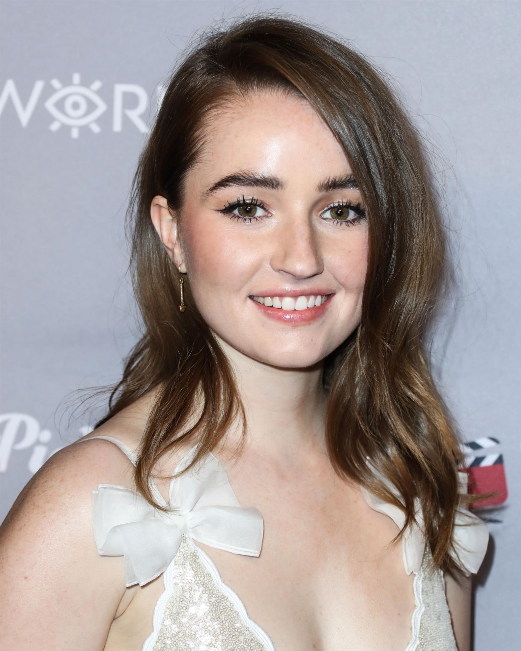 Kaitlyn Dever Wiki