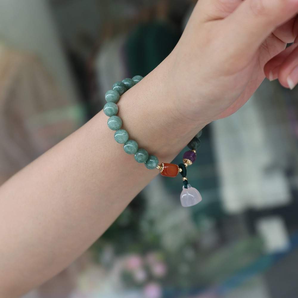 Bracelet en Jade Fruit de lotus