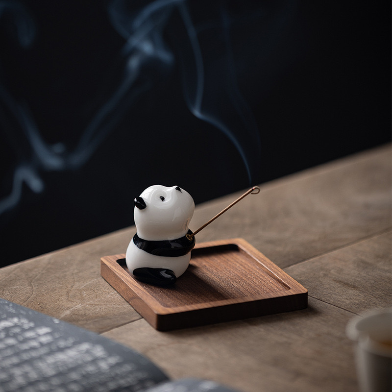 Petit Panda en Porcelaine Porte Encens Baton